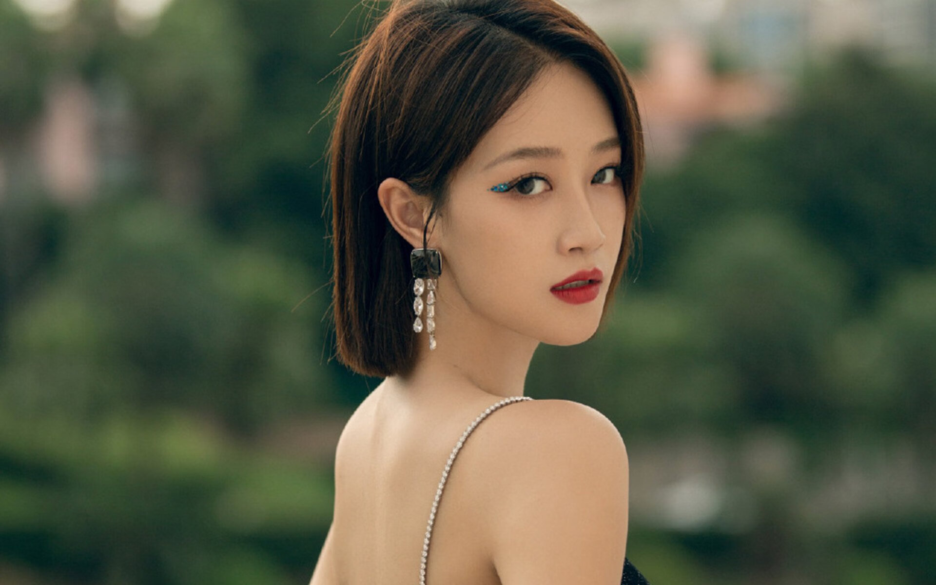 哈登关键先生显威,北京队连续得分压制森林狼创奇迹